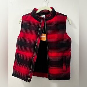 Gymboree -Flannel vest-NWT Red and Black. Size Medium. Smoke free Pet free home